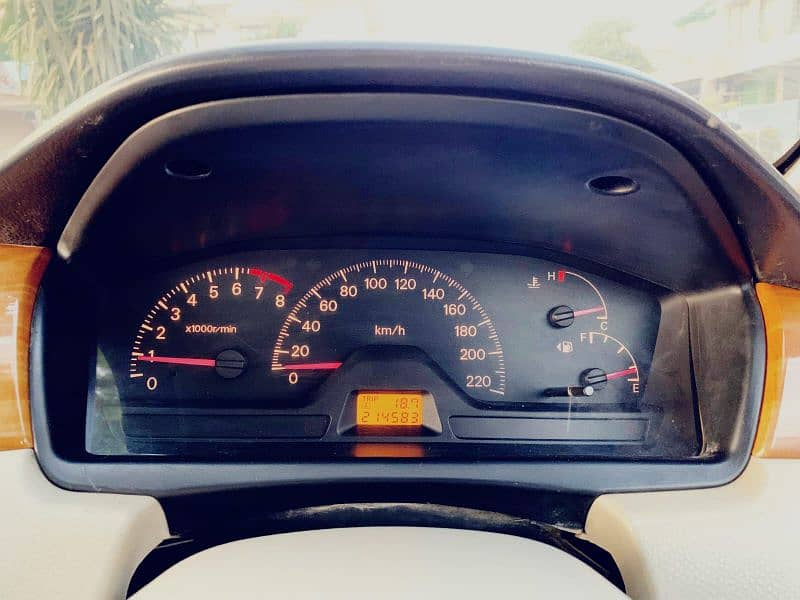 Lancer 1.6 Manual SR 2006 Islamabad. 11