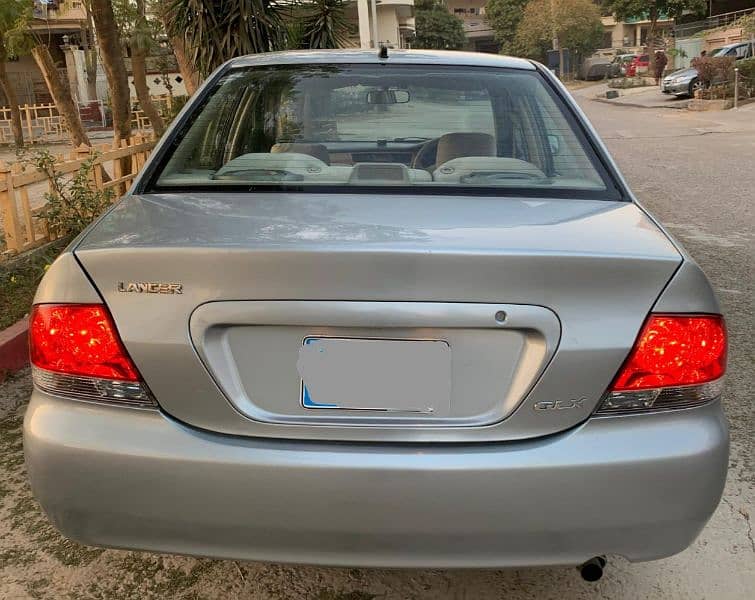 Lancer 1.6 Manual SR 2006 Islamabad. 13