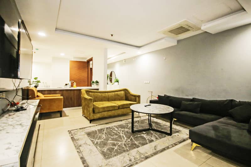 Luxury studio furnished apartment availabel for rent in Goldcrest Mall DHA Phase 4. 6