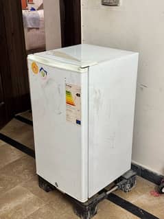 Kenwood Mini Fridge