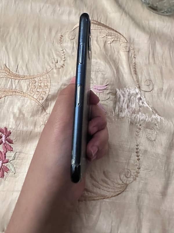 IPhone 11 Pro non pta 4