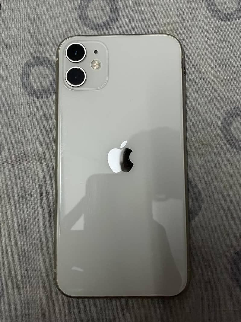 Apple iPhone 11 0