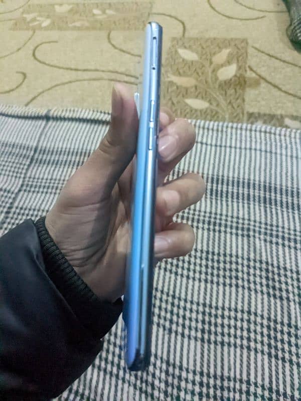 Oppo F15 1