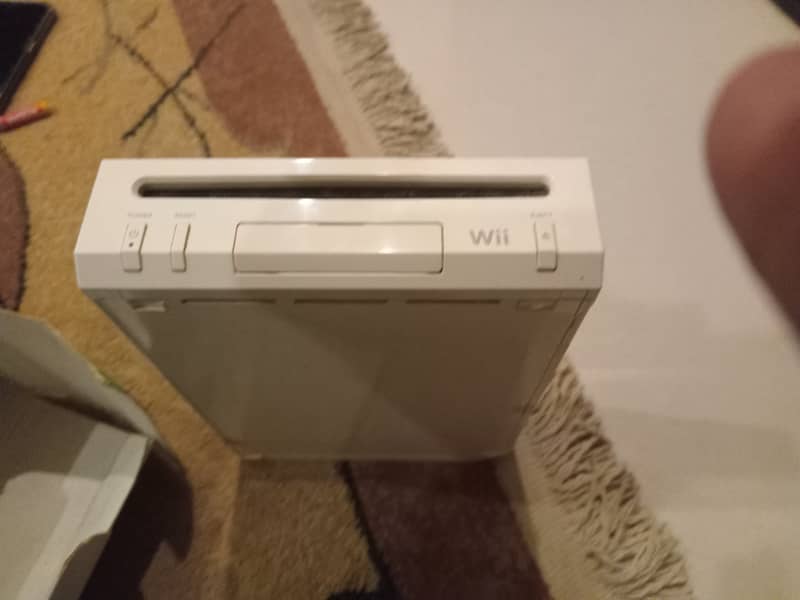 Nintendo wii 4 year old family edition 7