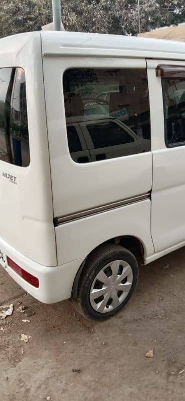 Daihatsu Hijet 2012 3