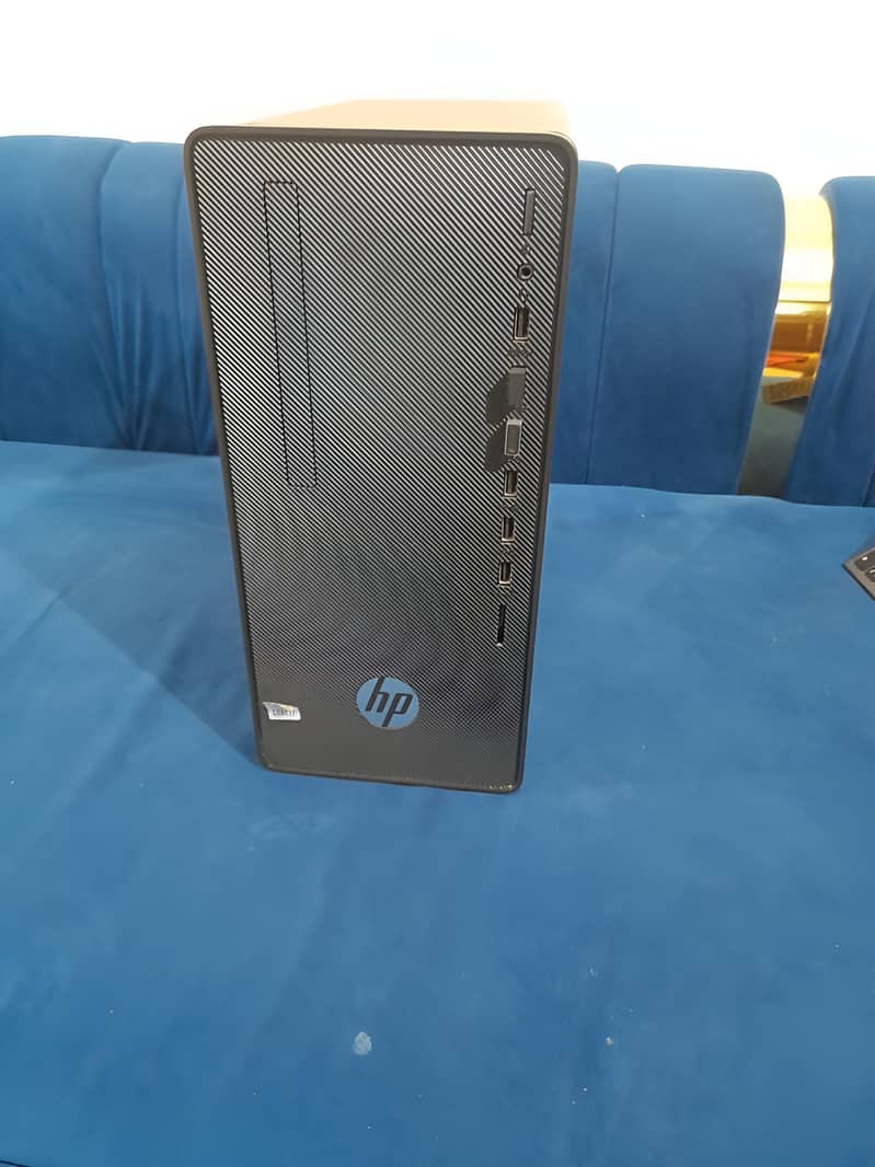 Hp Core-i7 10th generation 8gb ram 1tb Hard disk urgent sale need cash 0