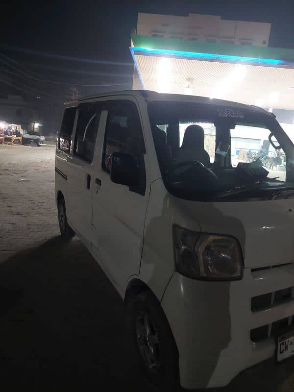 Daihatsu Hijet 2012 1