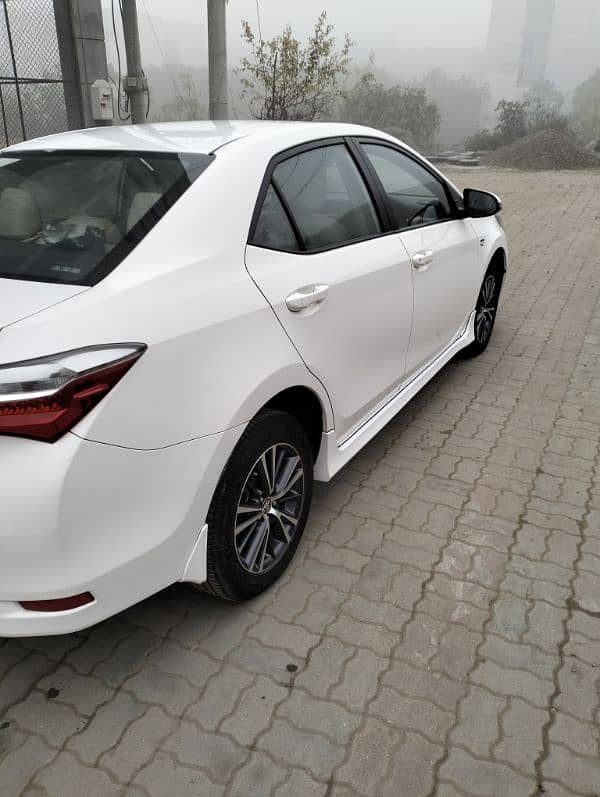 Toyota Corolla altis 1.6 4