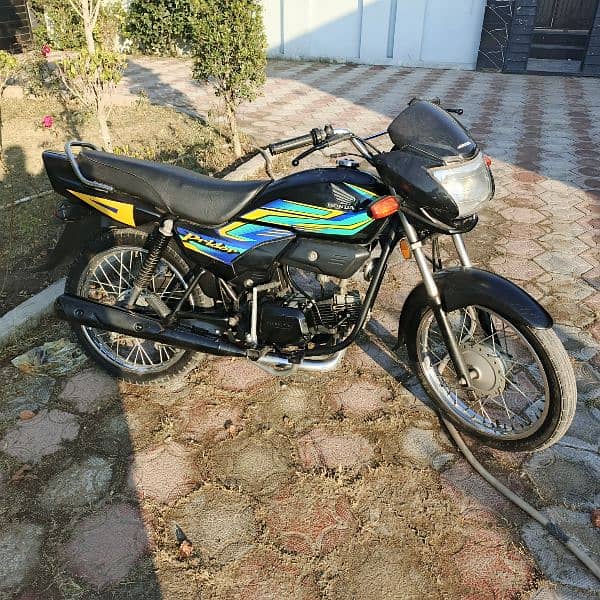 likeNew Pridor 2022 model bike, see pics good condition motorcycle 0