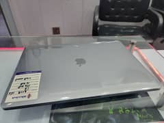 Macbook Pro 2019 | i7 | 16GB Ram | 4GB G. Card | 512 GB Storage