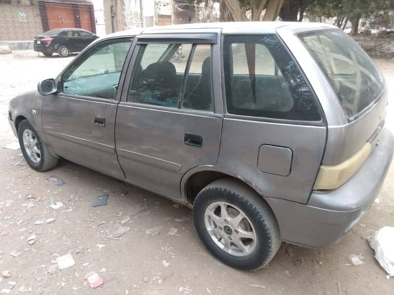 Suzuki Cultus 2016 12