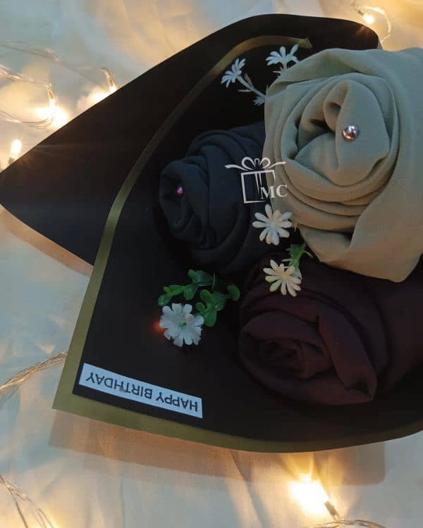 Hijab Bouquet and Photo frame 0