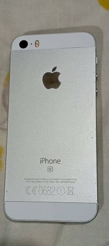 Genuine Condition original iPhone SE 64GB memory 4