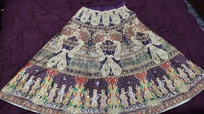 Lehnga with Kurti medium sized - Only One Time Used 0