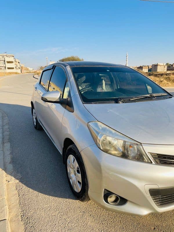 Toyota Vitz 2012 9