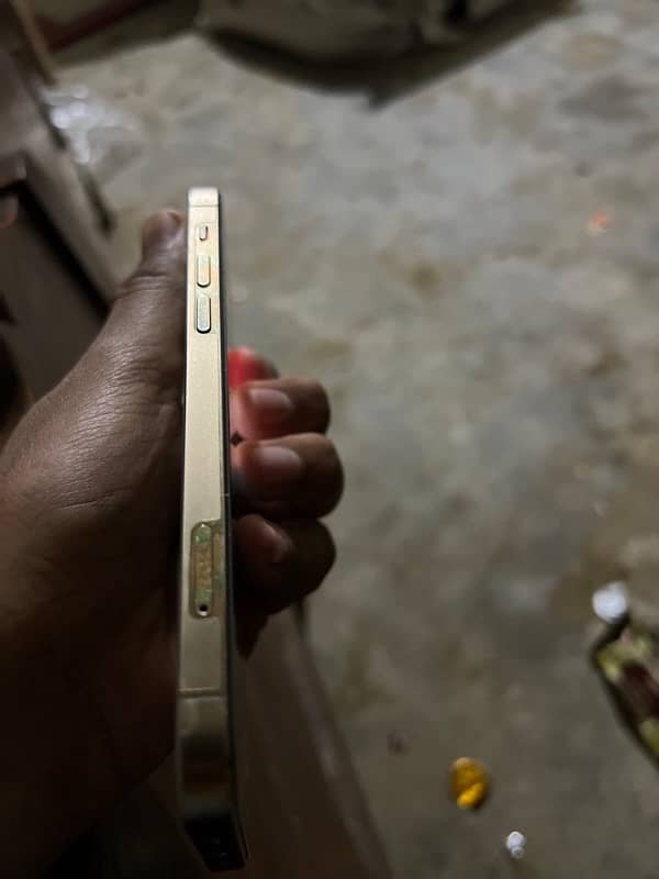 iphone 12 pro  256 gb factory unlock  zongufonetelenor sim bhi chlti h 3