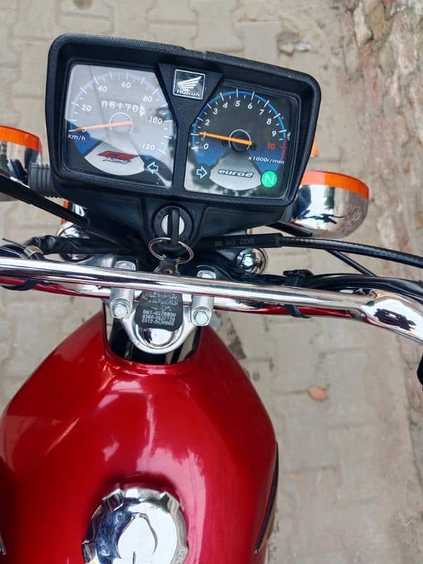 Honda 125 self 3