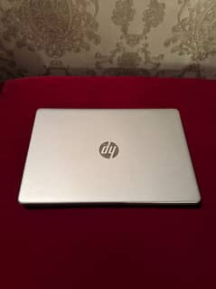 HP Laptop 15T-DY100 - INTEL CORE I7 10TH GEN - ALMOST BRAND NEW