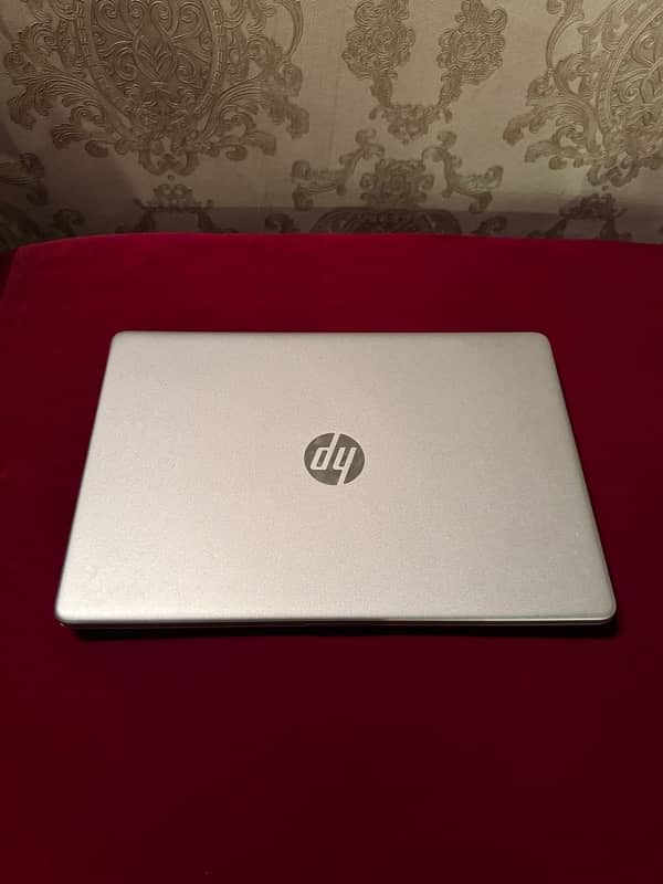 HP Laptop 15T-DY100 - INTEL CORE I7 10TH GEN - ALMOST BRAND NEW 0