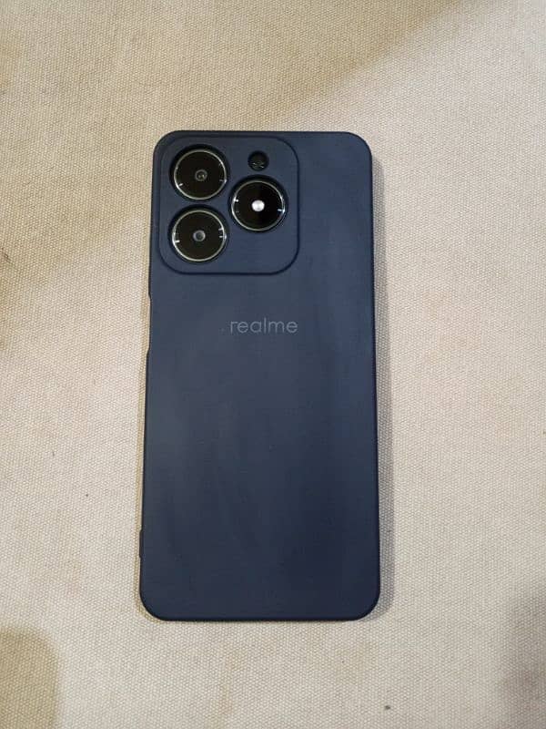 Realme C61 6+12/128 1