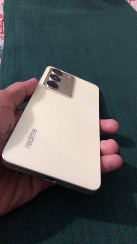 Realme c75 0