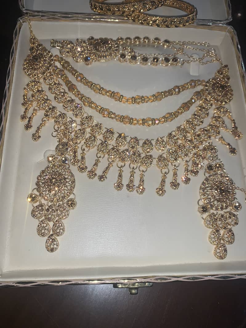 Origina Indian 24k Gold Plated Set for Sale 3