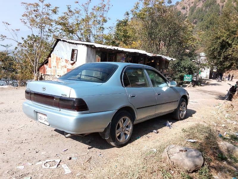 Toyota Corolla 2.0 D 1998 3