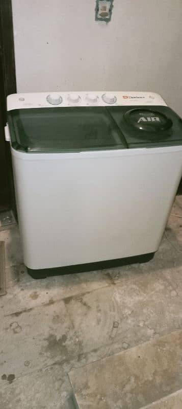 dawlance washing machine neat n clean condition both side working 9