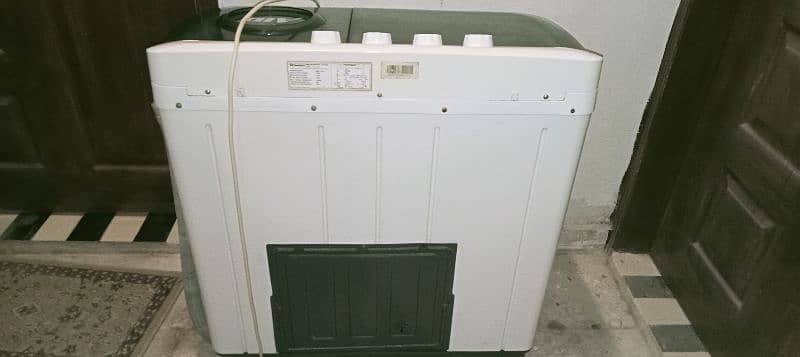 dawlance washing machine neat n clean condition both side working 13