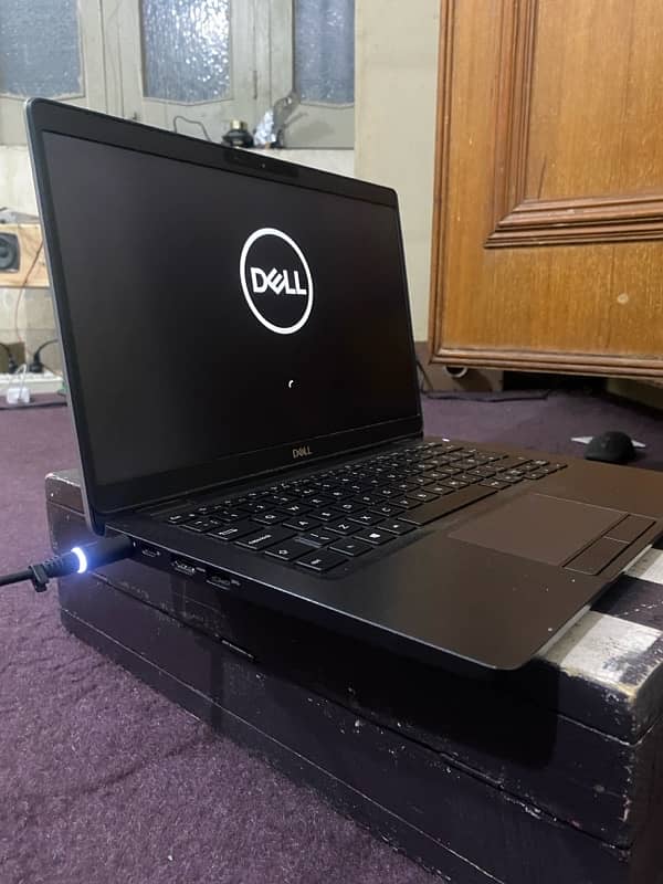 Dell Latitude 5300 8th gen 16GB 256GB Touch FHD 2