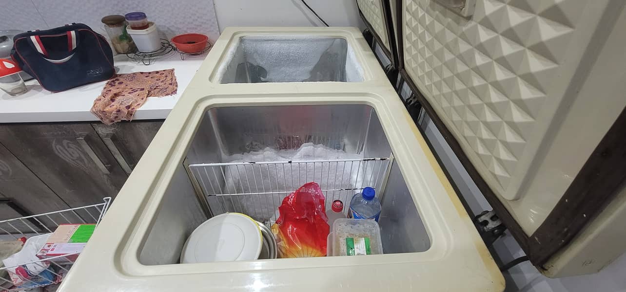 Dawlance Excellent Condition (Fridge/Freezer) 6