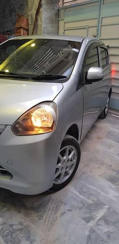 Daihatsu Mira 2012