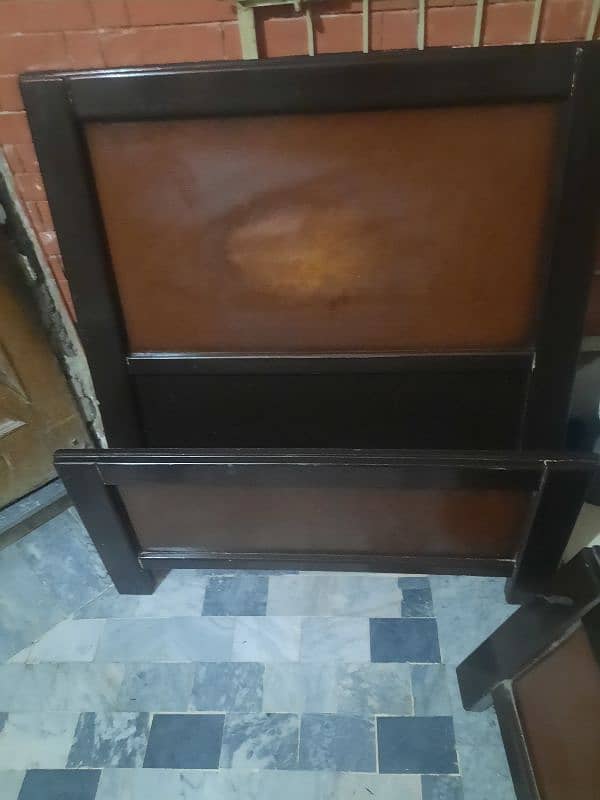 1st hand singel bed for sale 5