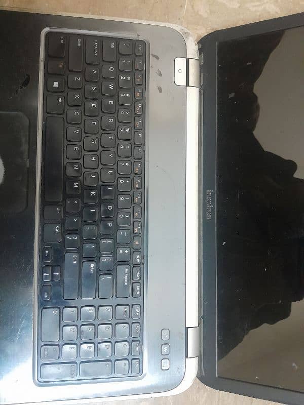 Dell Inspiron Laptop for sell in Good Condition 2