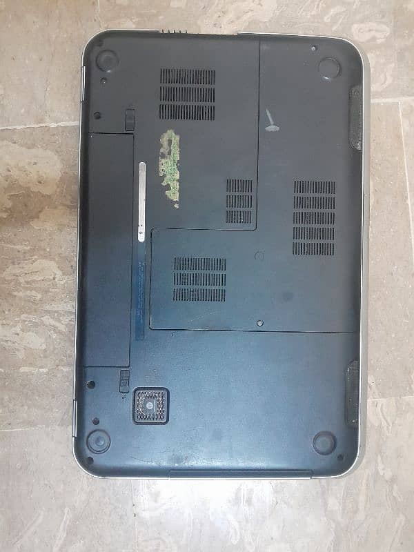 Dell Inspiron Laptop for sell in Good Condition 6