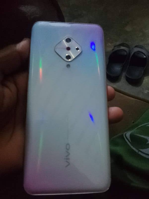 vivo p 1