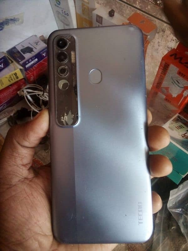 Tecno Spark 7 Pro 4