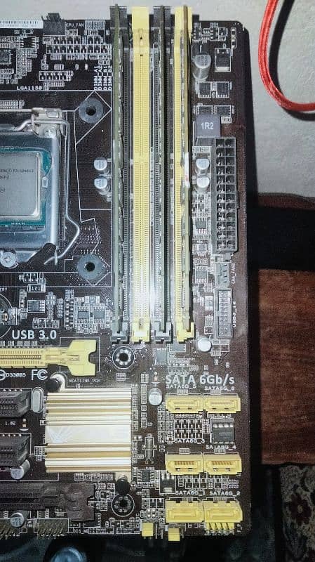 asus q87me motherboard 16gb ddr3 ram and xeon E3-1246v3 prosasor 1