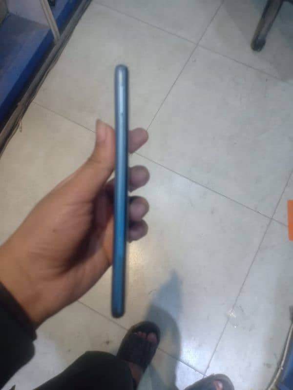 realme c25 4/64 storage 2