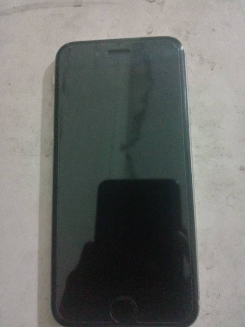 iPhone 6 non PTA good Condition 6