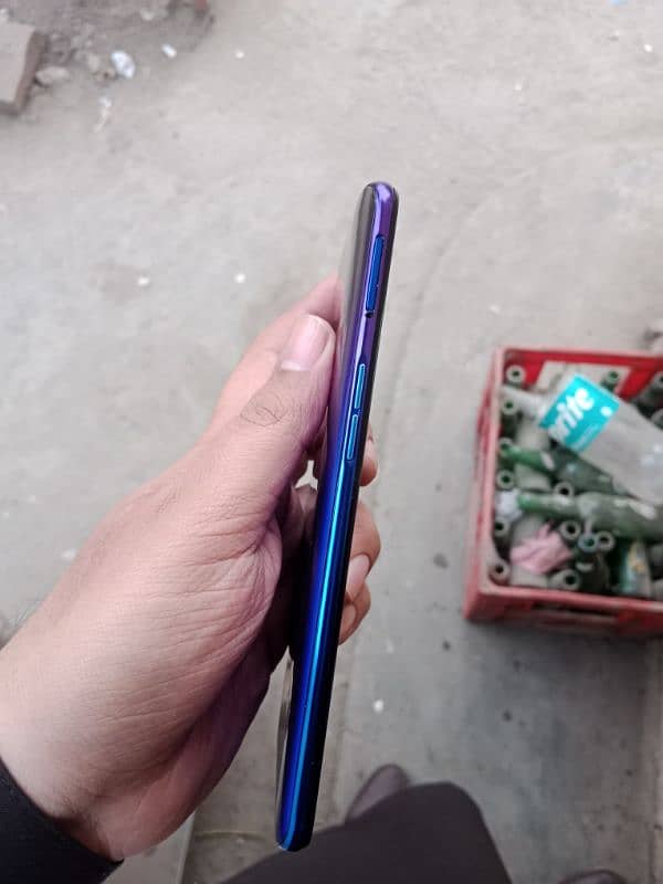 Oppo reno z  8/256gb exchange possible 2