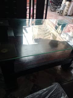 dinning table urgent for sale