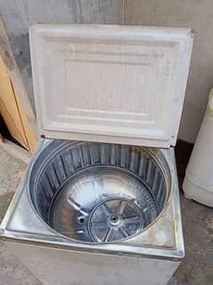 washing machine in very good condition