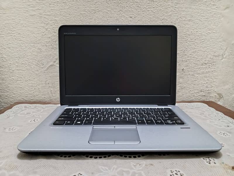 HP Elitebook 820 G3 Core i5 6Gen 0