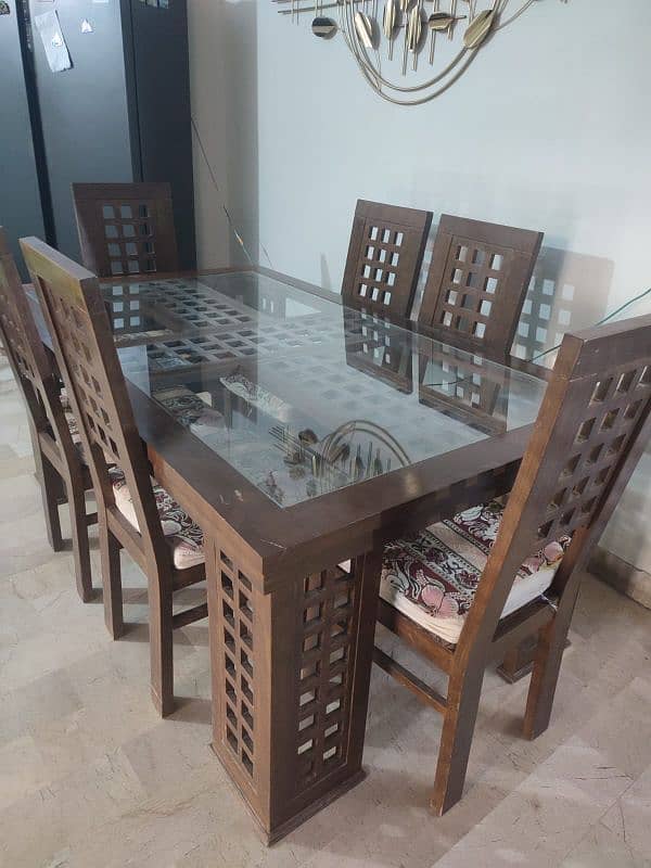 wooden dining table 2