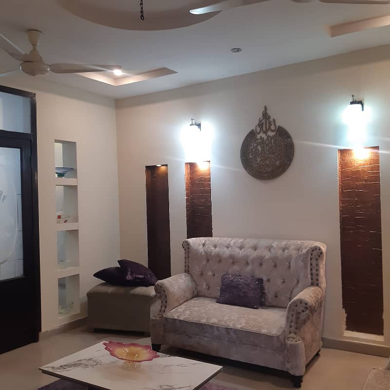 10 Marla House In Bahria Town Lahore For Sale 5