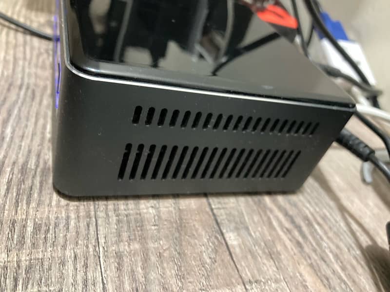 Intel NUC Core I5 7th Gen 1