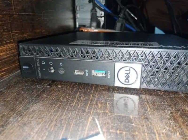 Dell OptiPlex 5060 Mini 0