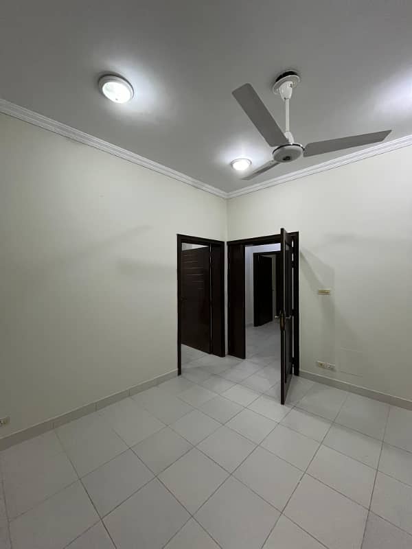 6.11 Marla House In Bahria Town For Rent 1