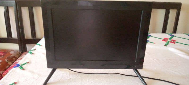 17 inch simple LED tv 2